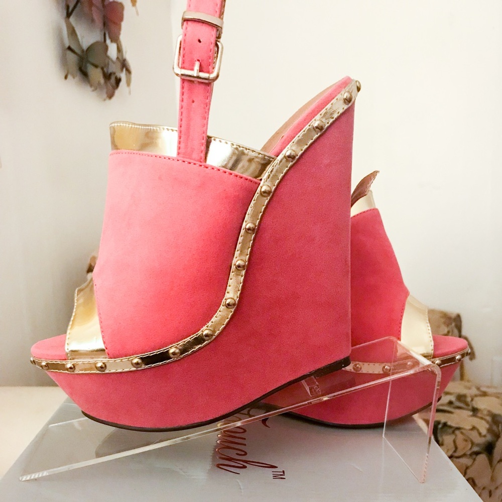 ❗️WEDGE SANDAL CORAL PINK SIZE 6.5